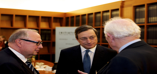 contestazione mario draghi roma tre