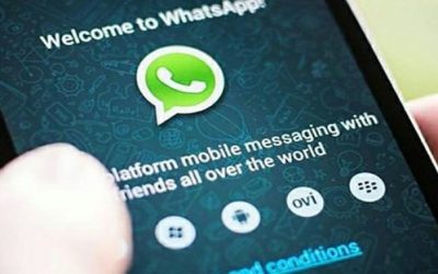 Chat di Whatsapp, privacy a rischio: una backdoor consente di leggere i messaggi altrui