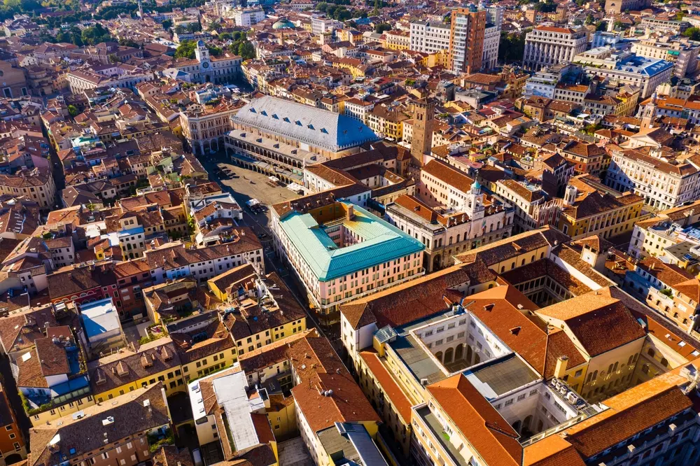 Fondazione Bruno Kessler e Università di Padova